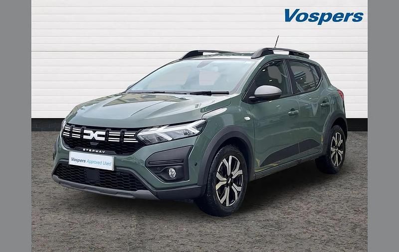 Used Dacia Sandero Journey 90 HP (66 kW) 2024 Green SUV