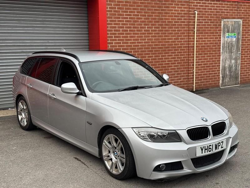 Silver Used 2011 BMW 318 M Sport Estate | £3,295 (Fair price) - Image 1/4