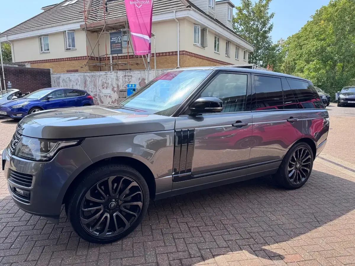 Used Land Rover Range Rover Autobiography 2015 Grey SUV