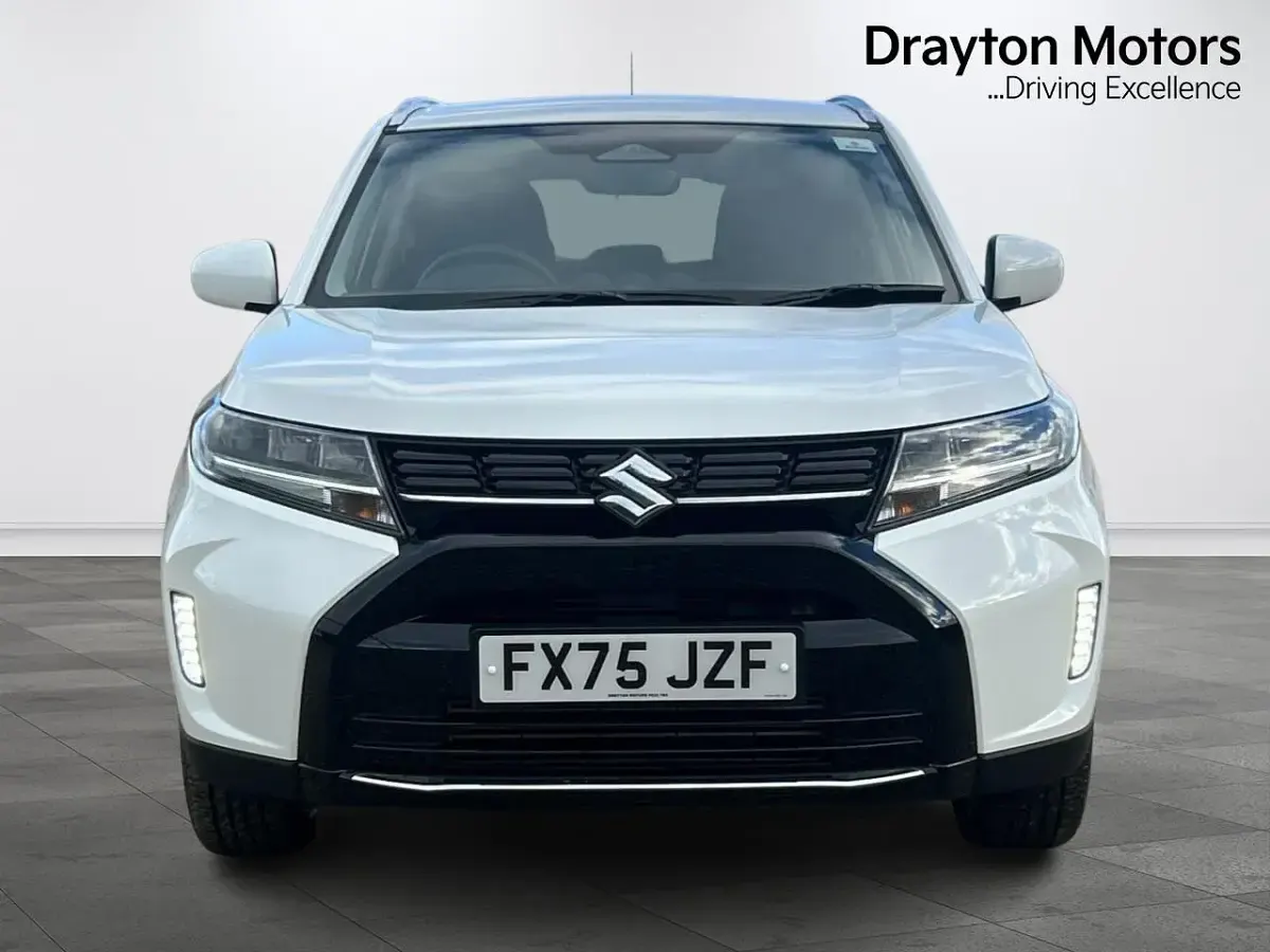 Used Suzuki Vitara 129 HP (94 kW) 2025 Solid  white SUV