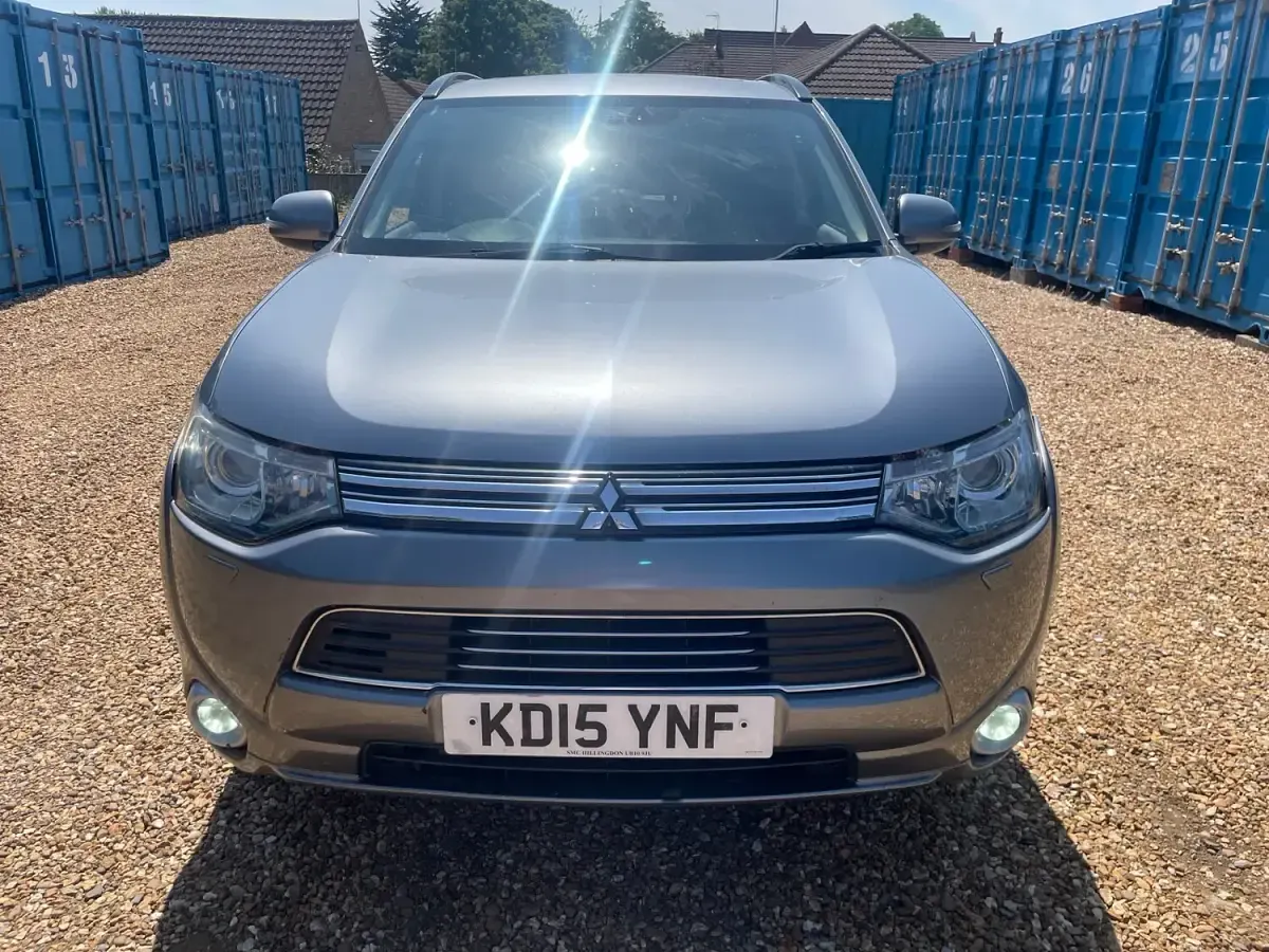 Used Mitsubishi Outlander P-HEV 2015 Grey Estate