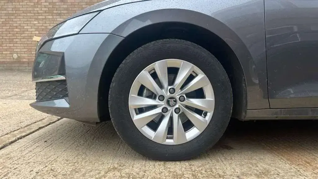 Used Skoda Octavia SE Technology 150 HP (110 kW) 2025 Mat Estate