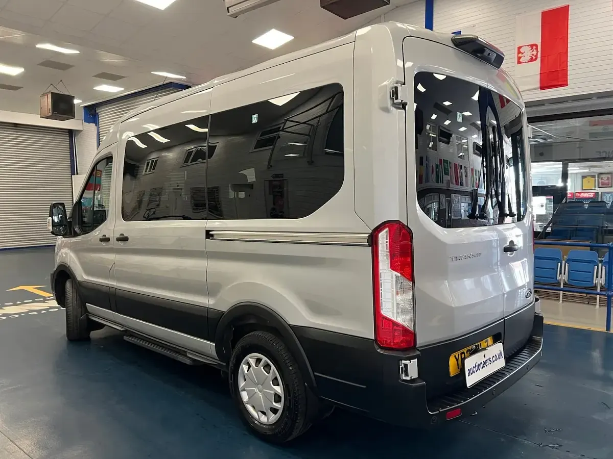Used Ford Transit Trend 130 HP (95 kW) 2021 Silver