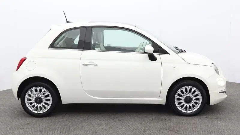 Used Fiat 500 Lounge 69 HP (50 kW) 2019 White Hatchback