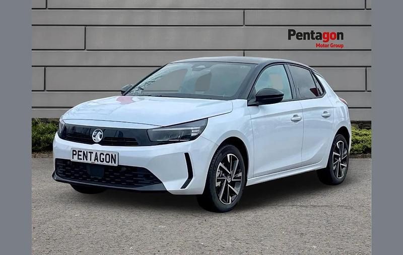 Used Vauxhall Corsa 99 HP (72 kW) 2026 White Hatchback