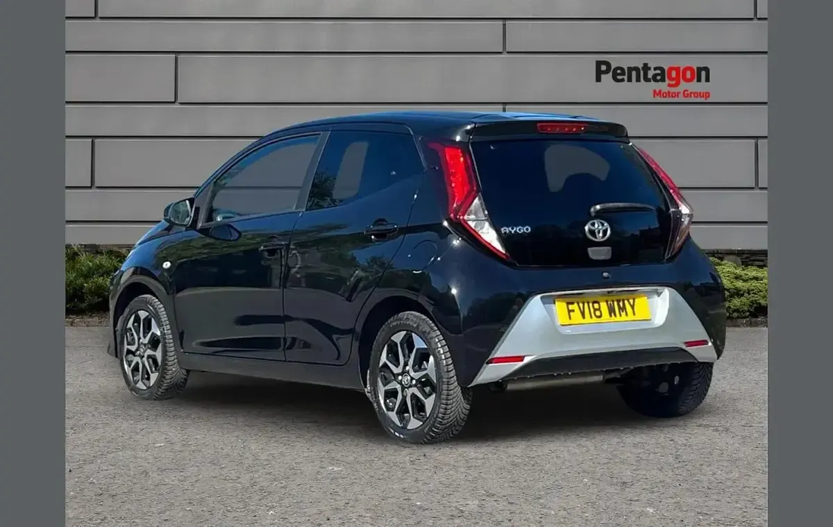 Used Toyota Aygo X-plore 69 HP (50 kW) 2018 Black Hatchback