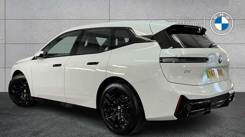 New BMW iX M Sport 295 kW (402 HP) 2025 White SUV