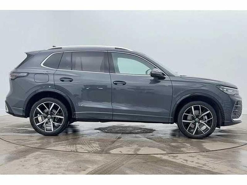Used VW Tiguan R-line 272 HP (200 kW) 2025 Grey SUV