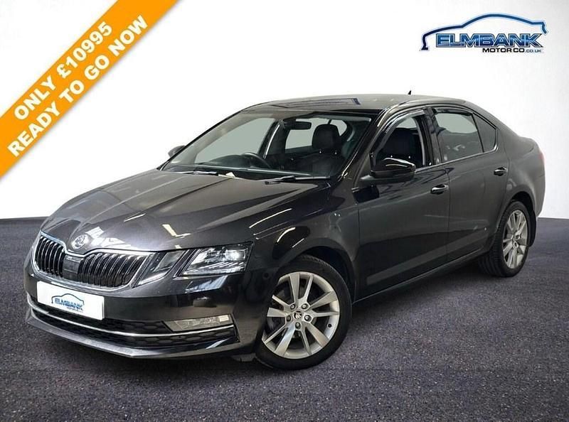 Black Used 2017 Skoda Octavia SE L Hatchback | £10,995 (Good price) - Image 1/2