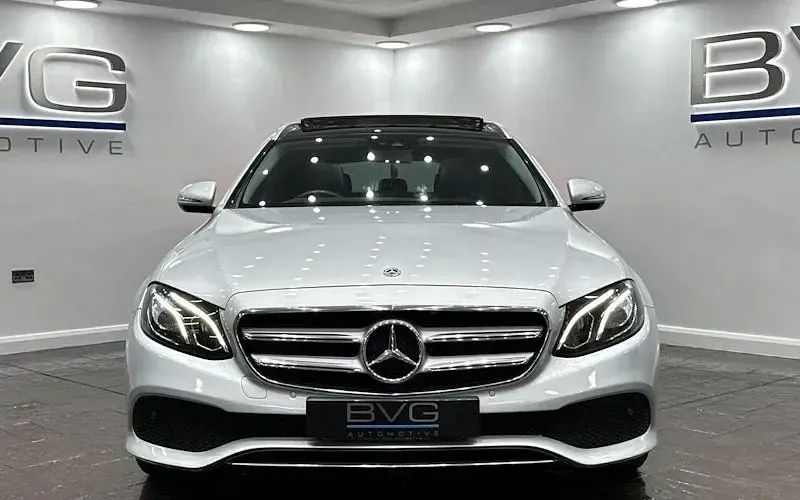 Käytetty Mercedes E220 Premium 194 HP (142 kW) 2019 Farmari