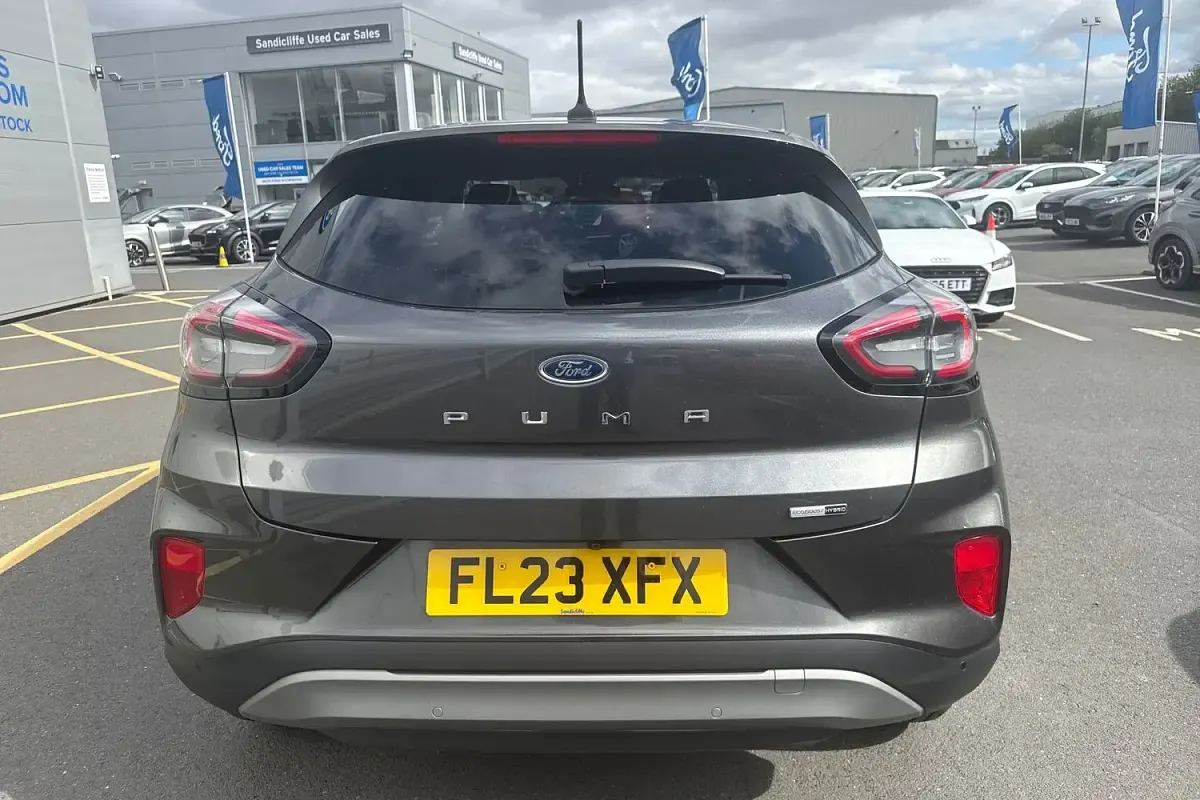 Used Ford Puma Titanium 125 HP (91 kW) 2023 Grey SUV