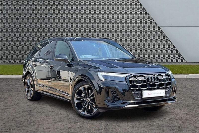 Black Used 2024 Audi Q7 Black Edition SUV | £55,999 (Expensive) - Image 1/4