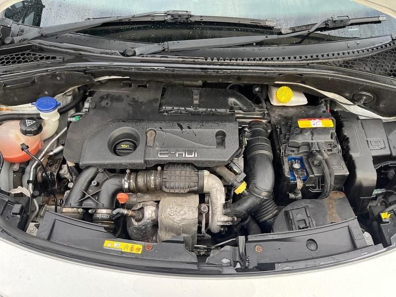 Used Citroën DS3 2011 White Hatchback