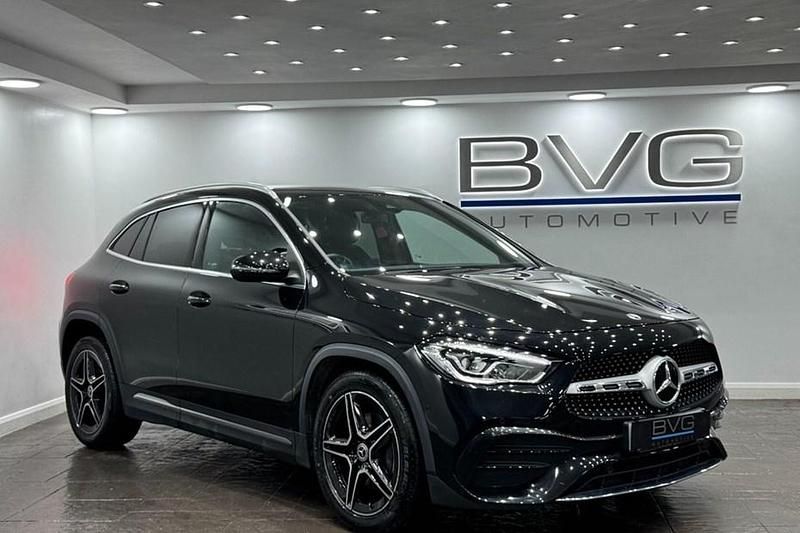 Used Mercedes GLA220 Executive 190 HP (139 kW) 2022 Black SUV