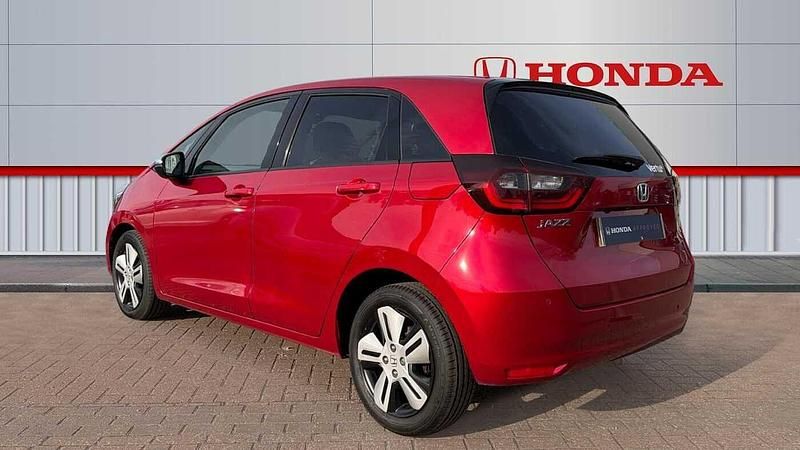 Used Honda Jazz Hybrid 109 HP (80 kW) 2020 Premium plus paint  crystal red Hatchback