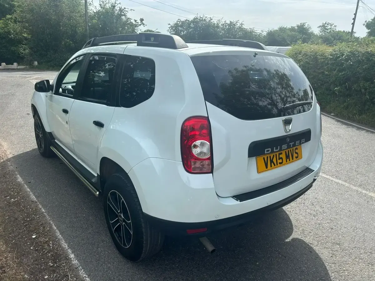 Used Dacia Duster Acces 2015 White SUV