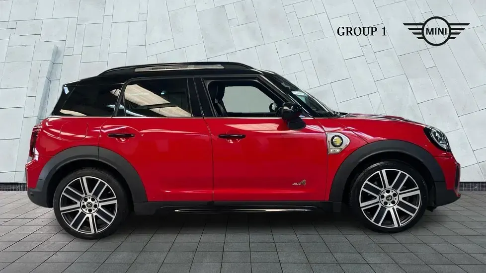 Used Mini Cooper S Countryman Exclusive 220 HP (161 kW) 2021 Red SUV