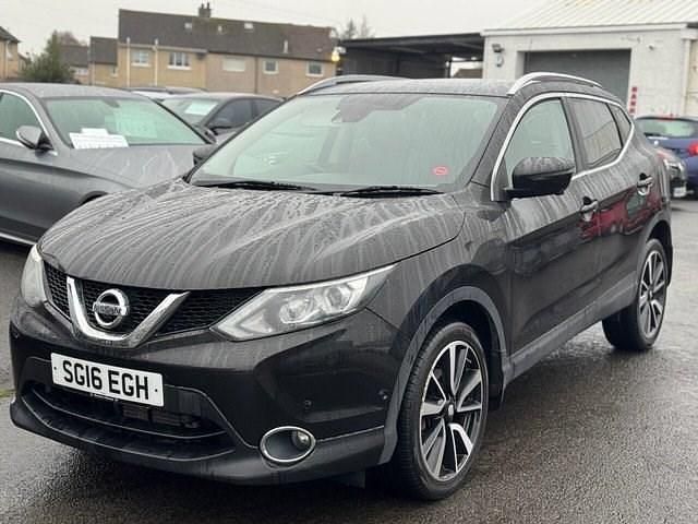 Used Nissan Qashqai S 115 HP (84 kW) 2016 Black SUV