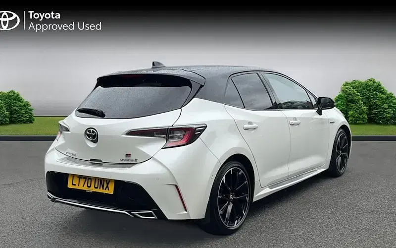 Usado Toyota Corolla Sport 184 HP (135 kW) 2022 Citadino