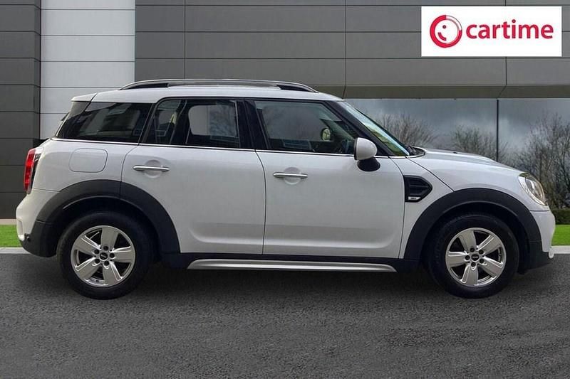Used Mini Cooper Countryman Classic 136 HP (100 kW) 2019 White SUV