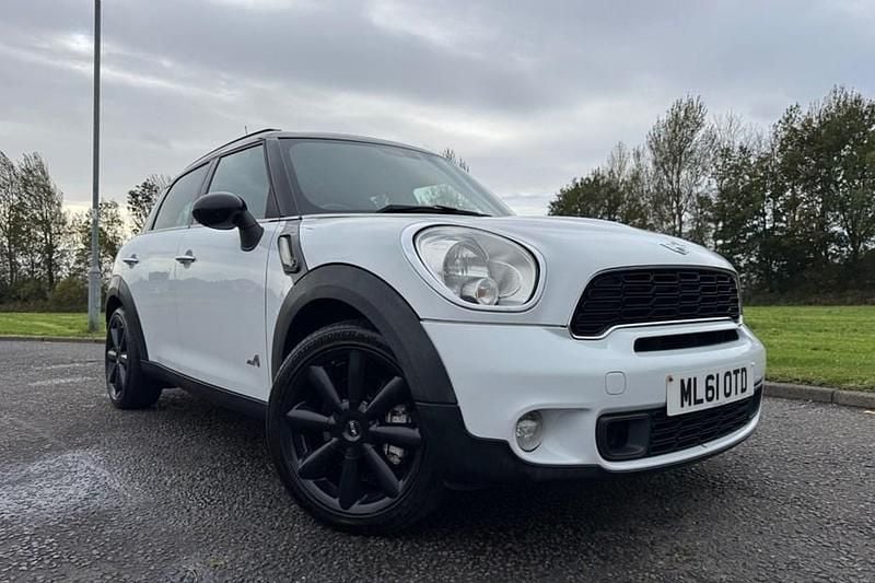 White Used 2011 Mini Cooper S Countryman SUV | £3,995 (Fair price) - Image 1/1