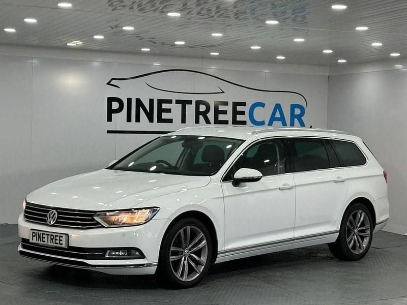 Used VW Passat GT 190 HP (139 kW) 2016 White Estate