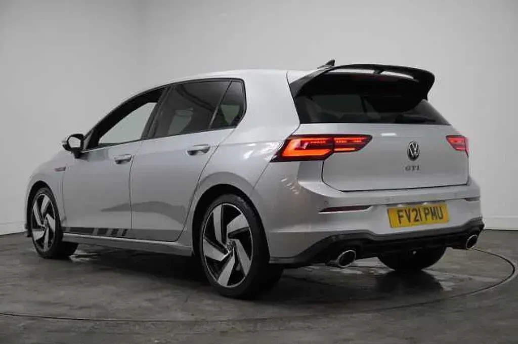 Used VW Golf VII 300 HP (220 kW) 2021 Hatchback