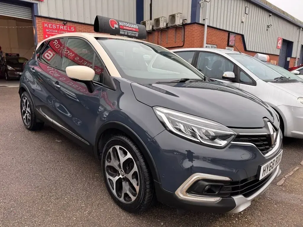 Second-hand Renault Captur GT-Line 90 CP (66 kW) 2018 Albastru SUV
