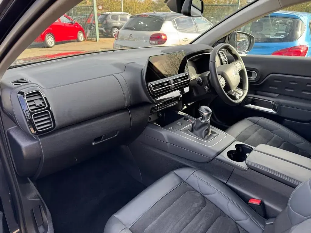 Used Citroën C5 PureTech 130 HP (95 kW) 2022 Blue Hatchback
