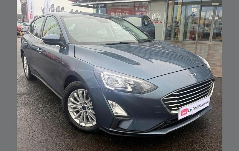 Used Ford Focus Titanium 117 HP (86 kW) 2021 Blue Hatchback