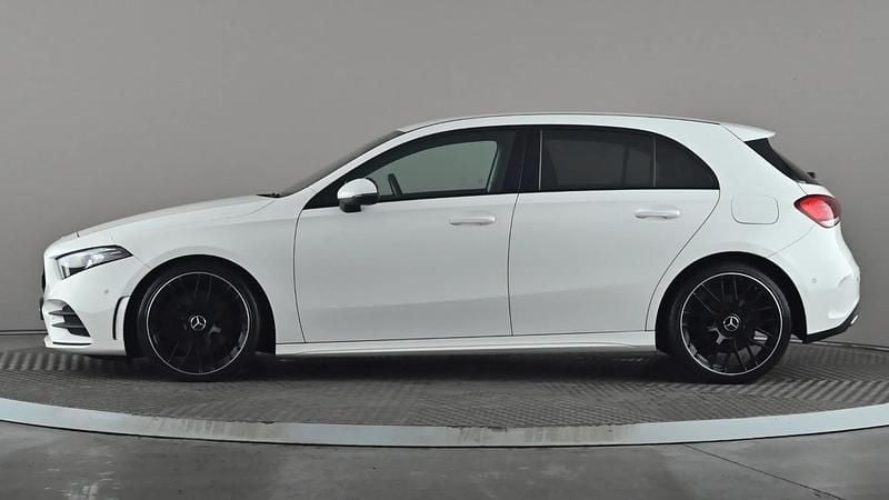 Used Mercedes A220 Executive 190 HP (139 kW) 2019 White Hatchback