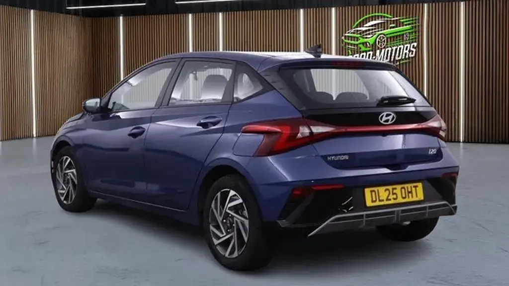 Used Hyundai i20 Advanced 2025 Blue Hatchback