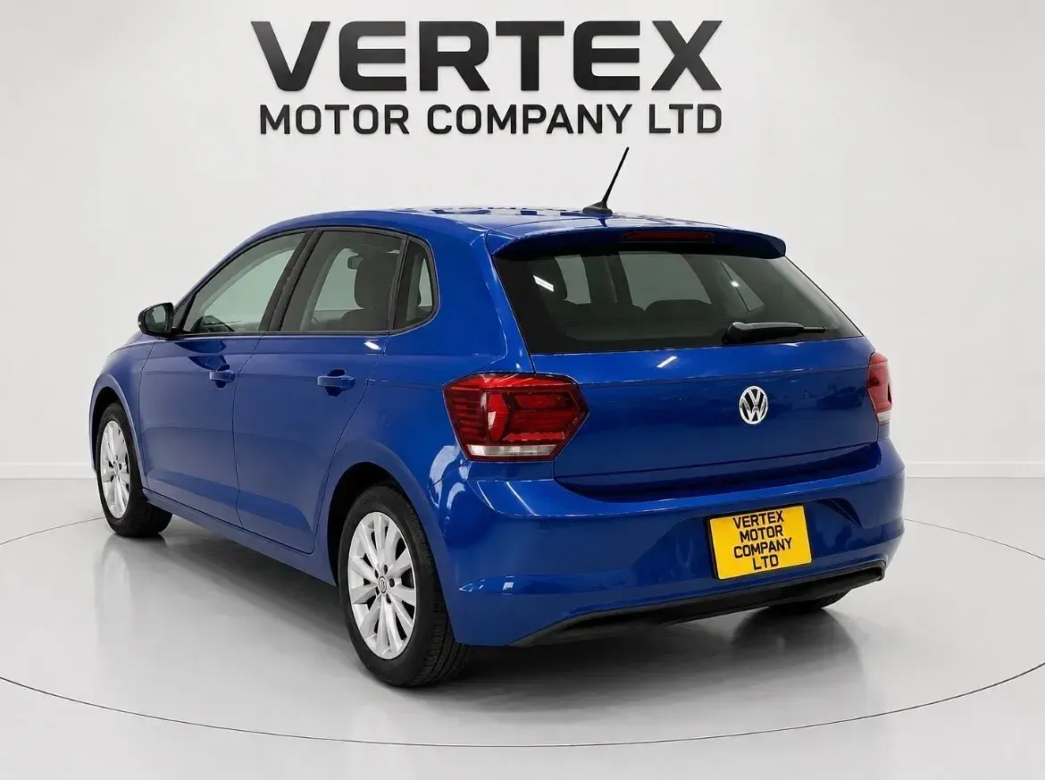 Used VW Polo Comfortline 2018 Blue Hatchback