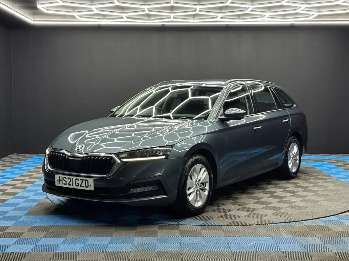 Used Skoda Octavia SE Technology 150 HP (110 kW) 2021 Grey Estate