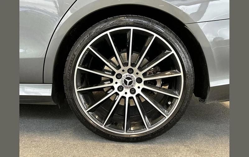 Used Mercedes E200 AMG line 196 HP (144 kW) 2022 Grey Estate