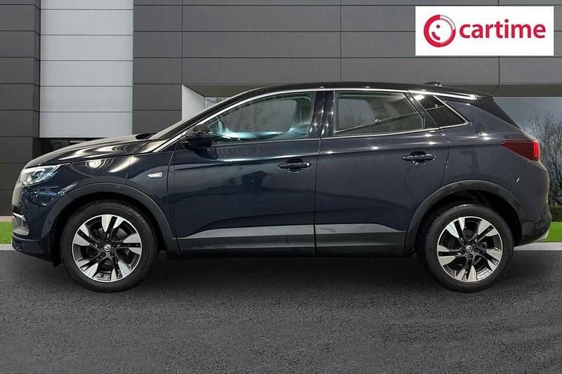 Used Vauxhall Grandland X Sport 130 HP (95 kW) 2019 Grey SUV