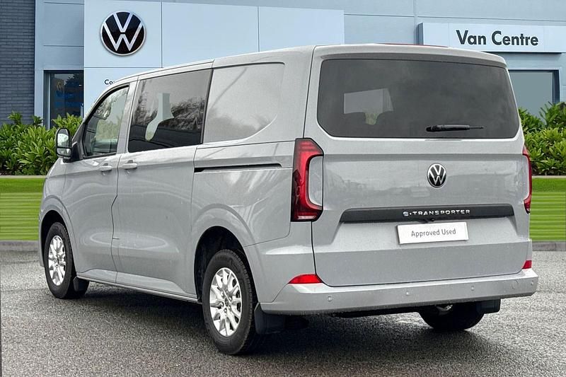 New VW Transporter Pro 210 kW (286 HP) 2025 Grey Van