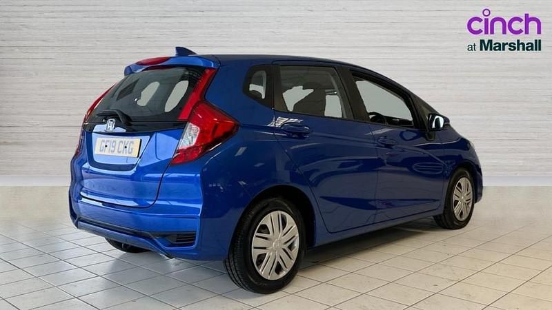 Used Honda Jazz S 102 HP (75 kW) 2019 Blue Hatchback