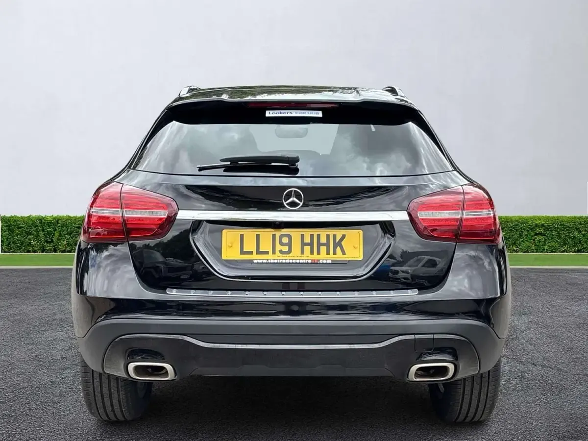 Used Mercedes GLA180 Urban 2019 Black SUV