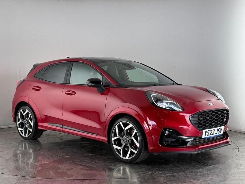 Used Ford Puma ST 200 HP (147 kW) 2023 Red Hatchback