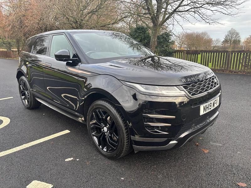 Used Land Rover Range Rover evoque SE Dynamic 2019 Black Estate