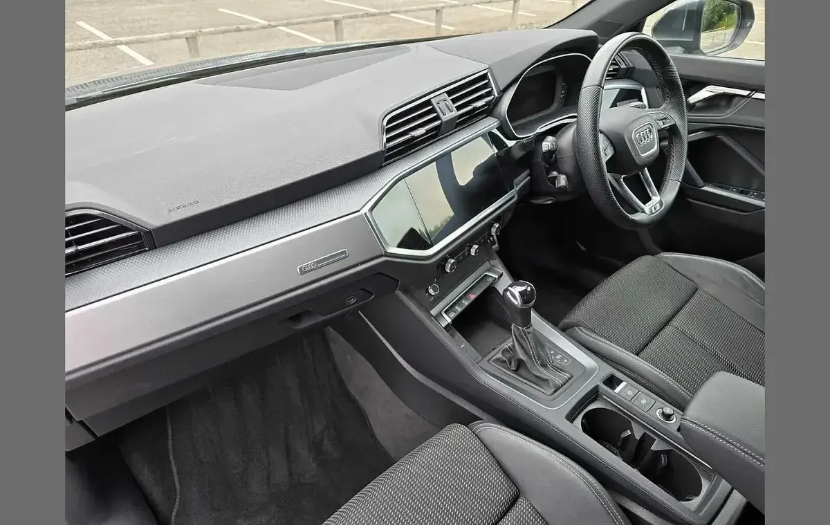 Used Audi Q3 S-Line 150 HP (110 kW) 2023 Grey SUV