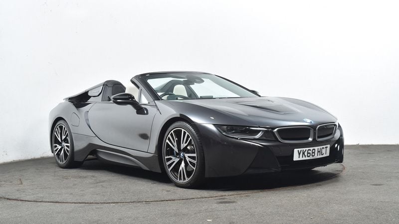 Grey Used 2019 BMW i8 Comfort Edition Coupe | £49,500 (Fair price) - Image 1/4