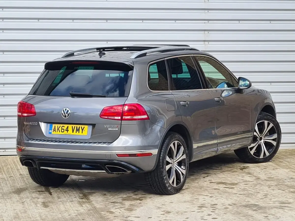 Used VW Touareg R-line 262 HP (192 kW) 2014 Grey SUV