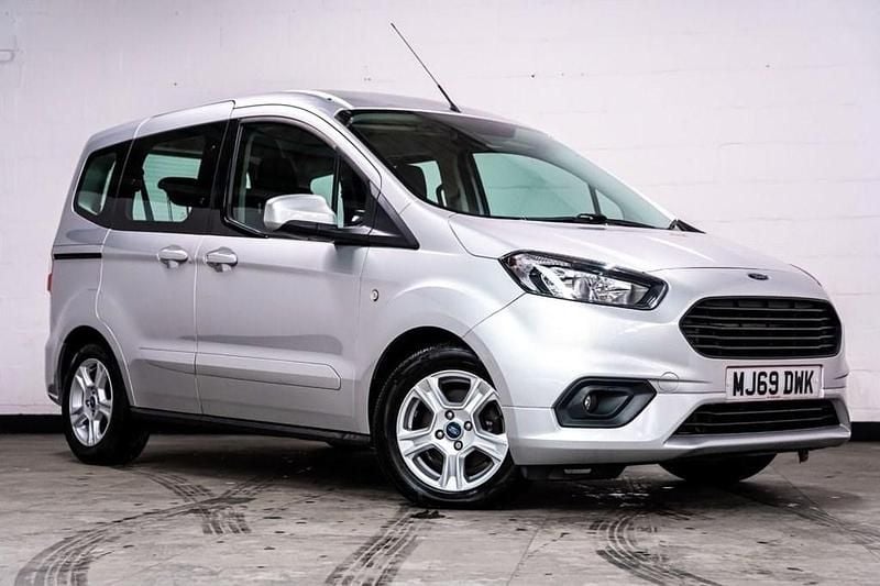 Silver Used 2019 Ford Tourneo Courier Zetec MPV | £9,000 (Fair price) - Image 1/4