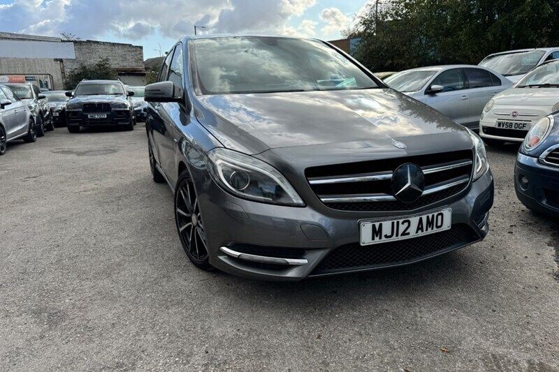 Grey Used 2012 Mercedes B180 MPV | £3,999 (Good price) - Image 1/1