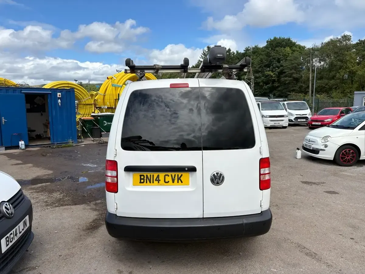 Used VW Caddy Maxi Startline 102 HP (75 kW) 2014 White MPV
