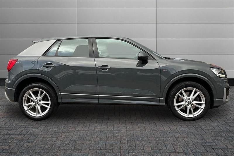 Used Audi Q2 S-Line 150 HP (110 kW) 2017 Grey SUV