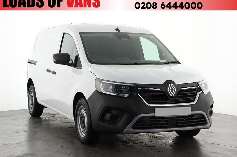 White New 2025 Renault Kangoo MPV | £17,990 (Fair price) - Image 1/4