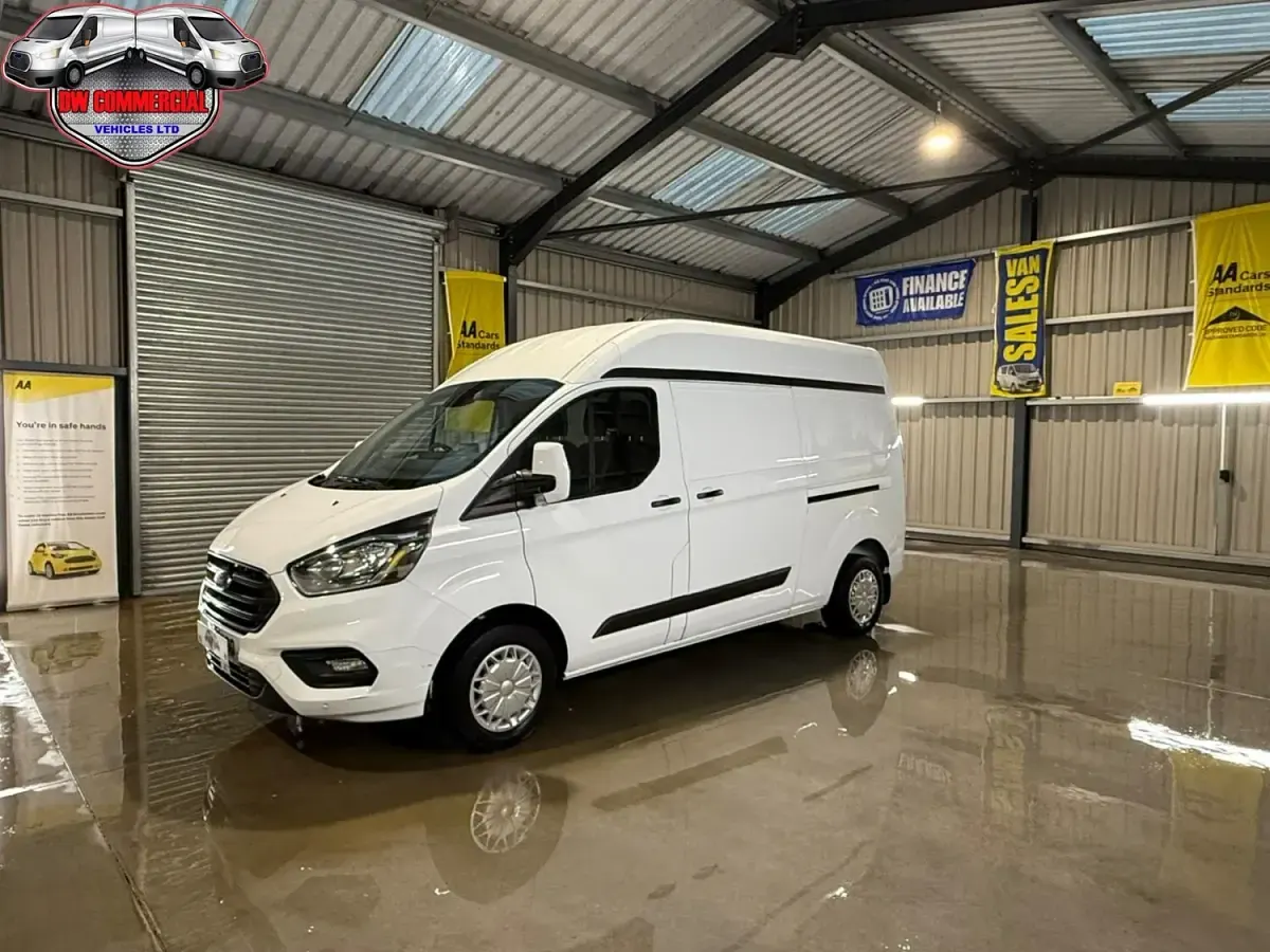 Used Ford Transit Custom Trend 130 HP (95 kW) 2023 White Van
